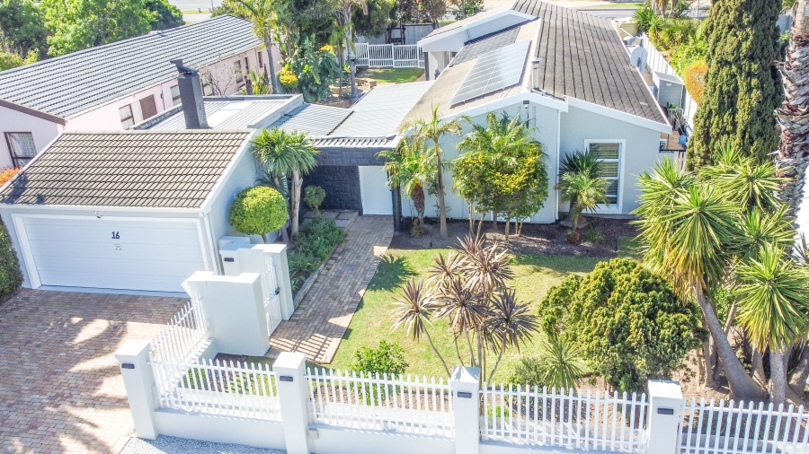 5 Bedroom Property for Sale in De Bron Western Cape
